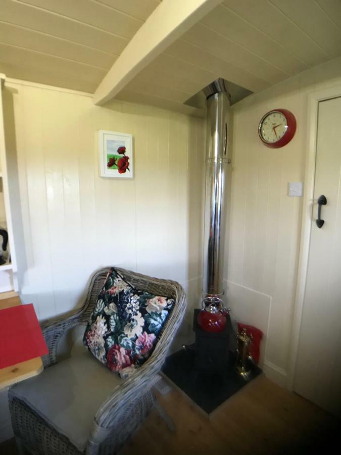 The Hawthorn Shepherds Hut