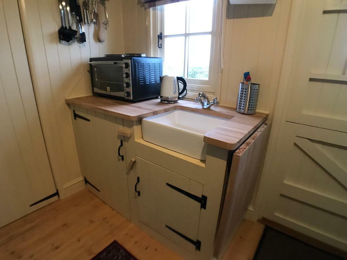 The Hawthorn Shepherds Hut Eyemouth