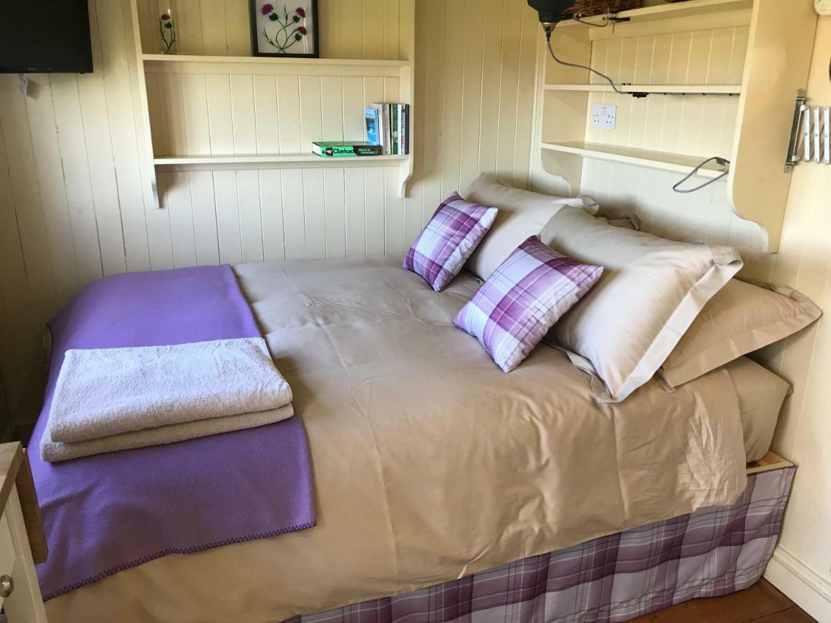 Holiday home The Hawthorn Shepherds Hut